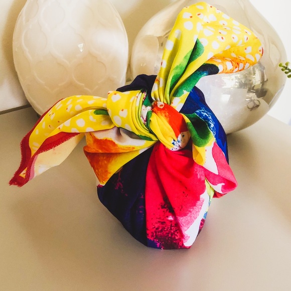 Floral Lush Knot-Wrap Scarf - Picture 7 of 9